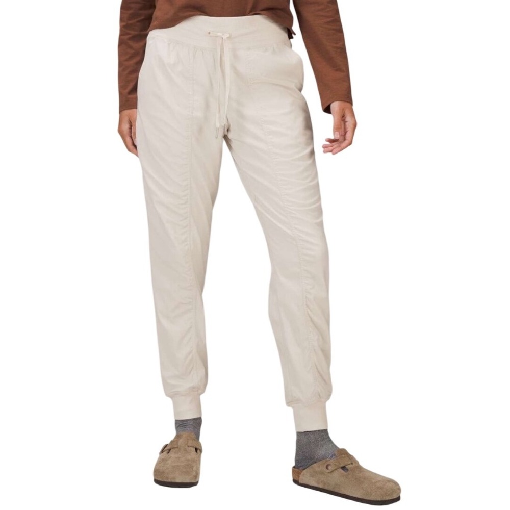 Lululemon Dance Studio Mid-Rise Jogger Full Length Cream 4